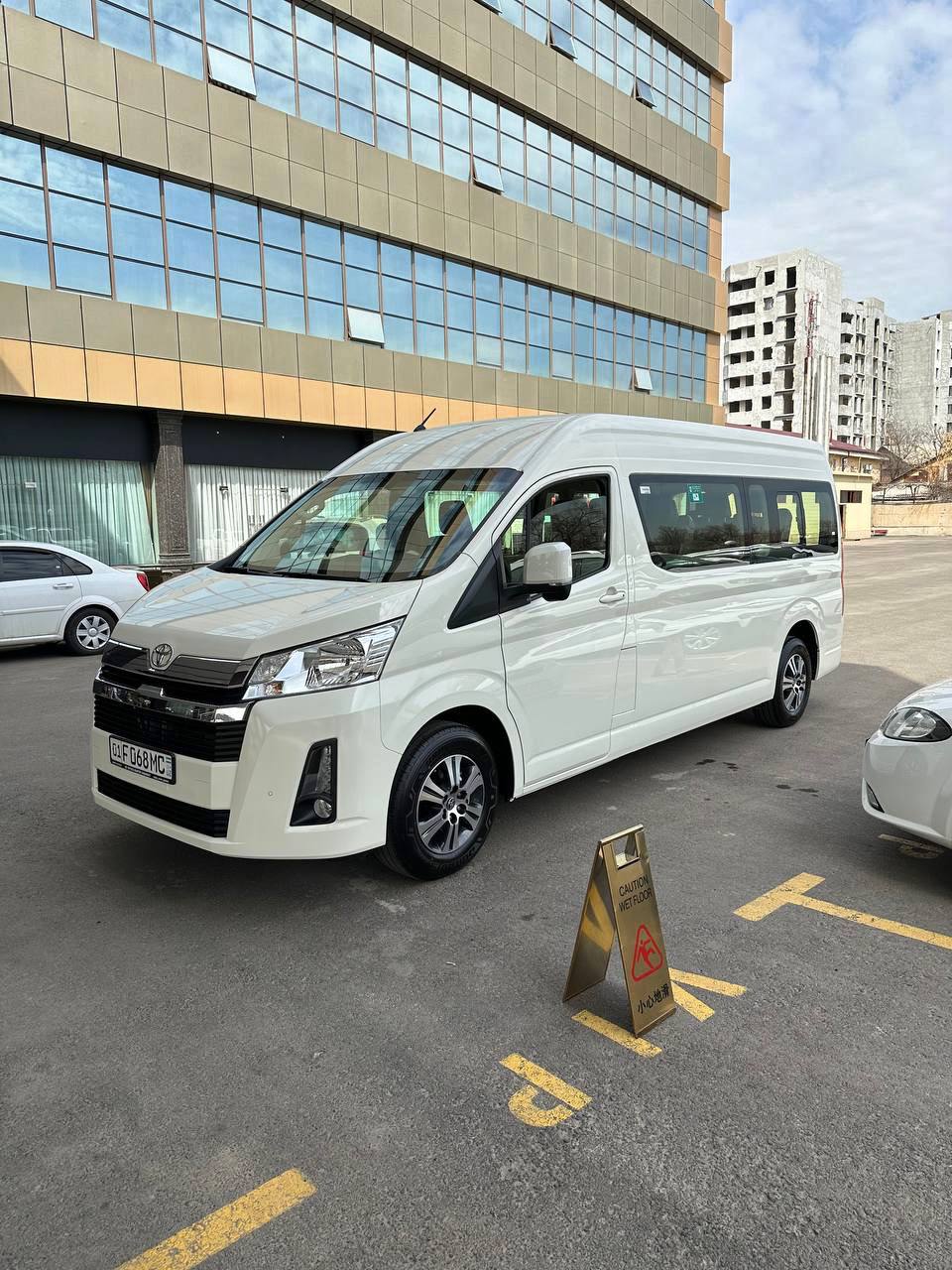 Toyota Hiace